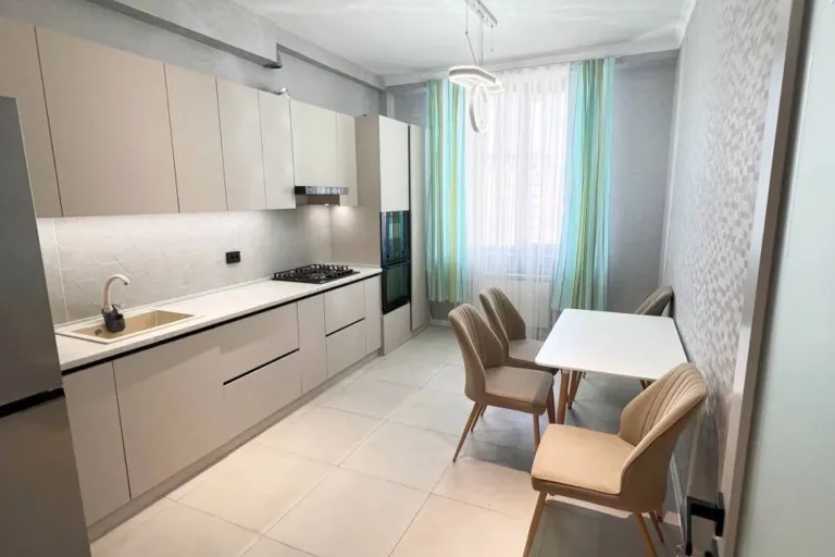 В продаже 3-комн. квартира, 95 м²