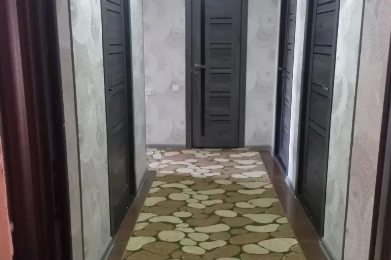 Сотувда 3 хонали квартира, 56 м²