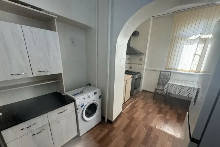 3-комн. квартира, 67.44 м², 2/4 этаж