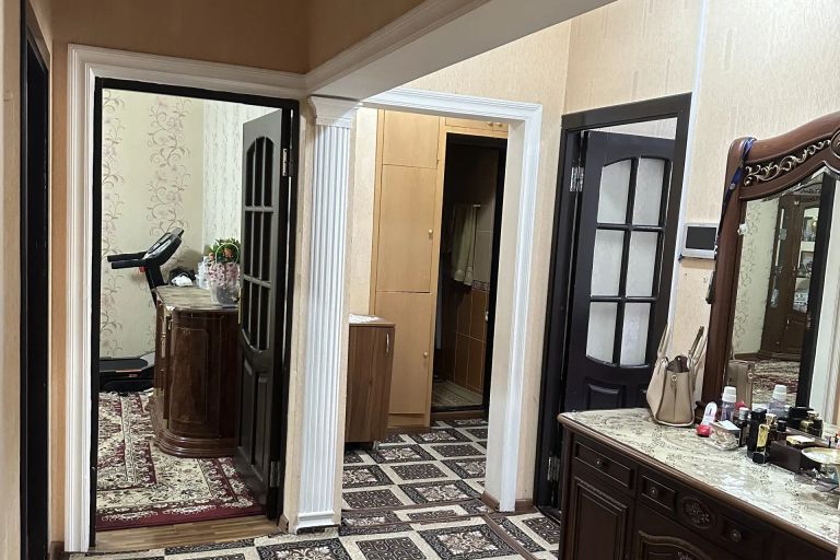 3-комн. квартира, 82 м², 5/9 этаж