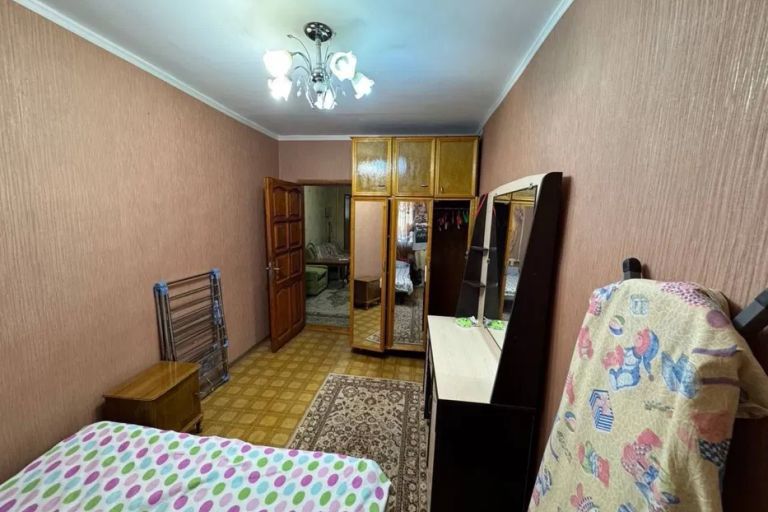 Сотувда 2 хонали квартира, 52 м²