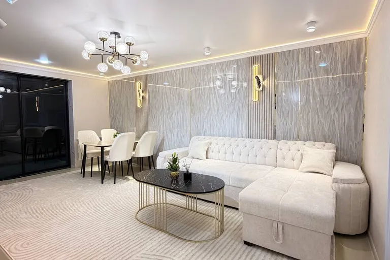 В продаже 2-комн. квартира, 52 м²