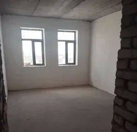 2-комн. квартира, 73 м², 3/6 этаж