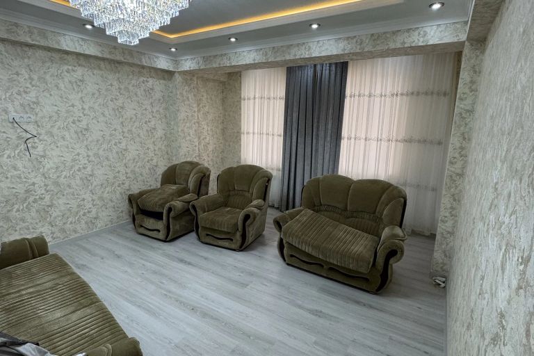 Сотувда 3 хонали квартира, 100 м²