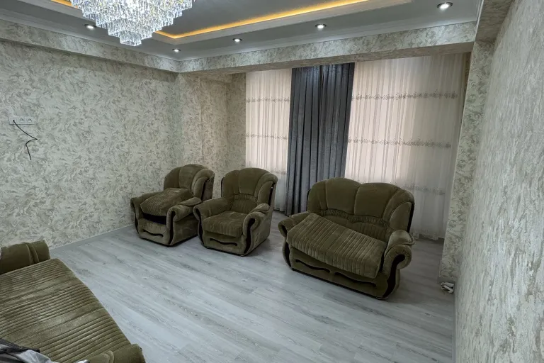 Сотувда 3 хонали квартира, 100 м²