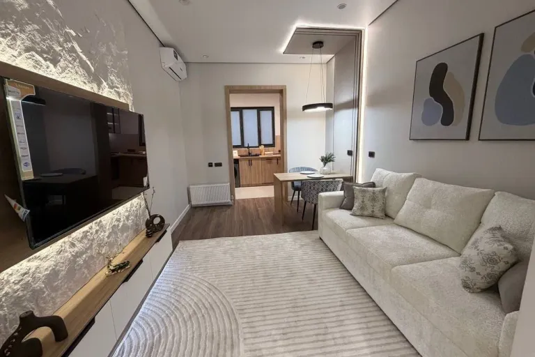 В продаже 2-комн. квартира, 42 м²