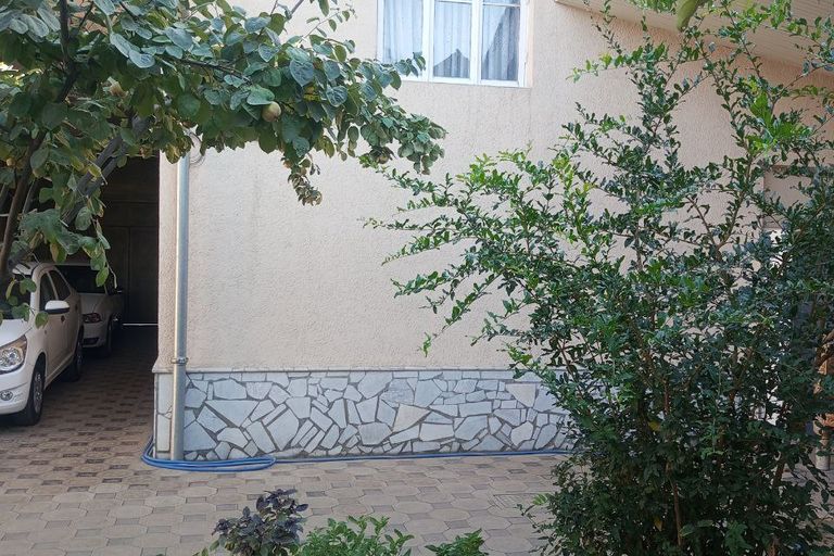 Дом, 300 м², 2 этажа, 7 сот.