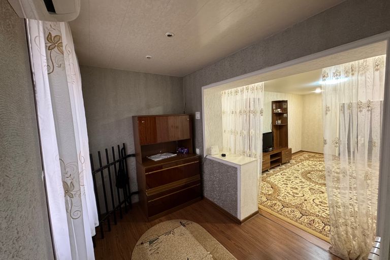 3-комн. квартира, 64 м², 4/4 этаж
