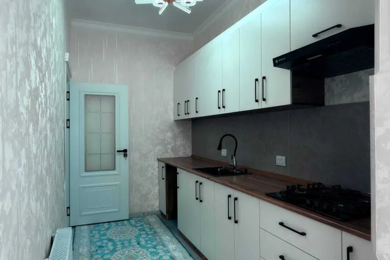 Сотувда 2 хонали квартира, 50 м²