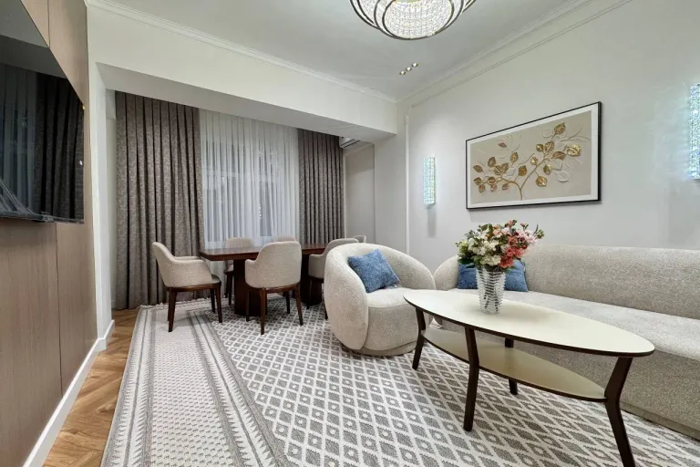 В продаже 4-комн. квартира, 100 м²