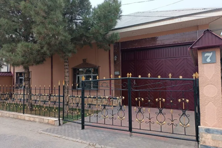 В продаже дом, 418 м², 1 этаж, 4,2 сот.