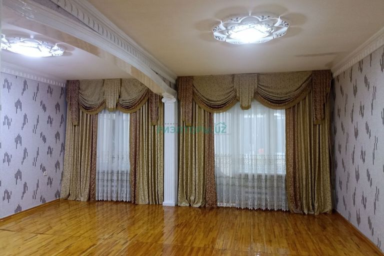 В продаже 3-комн. квартира, 70 м²