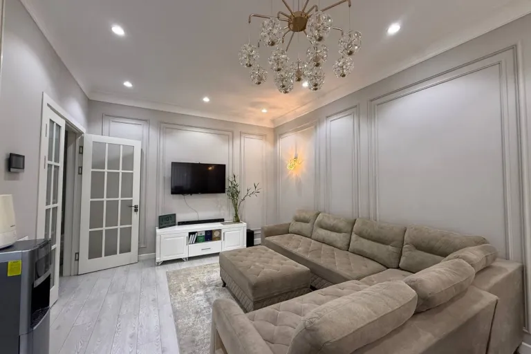 В продаже 6+-комн. квартира, 210 м²