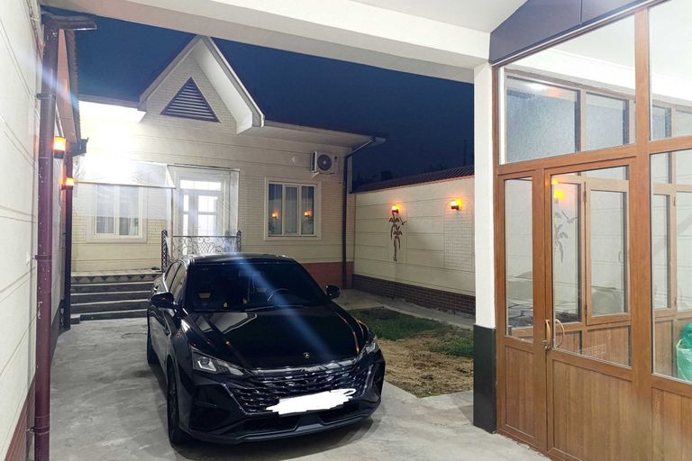 Сотувда уй, 200 м², 1 қаватли, 2 сот.