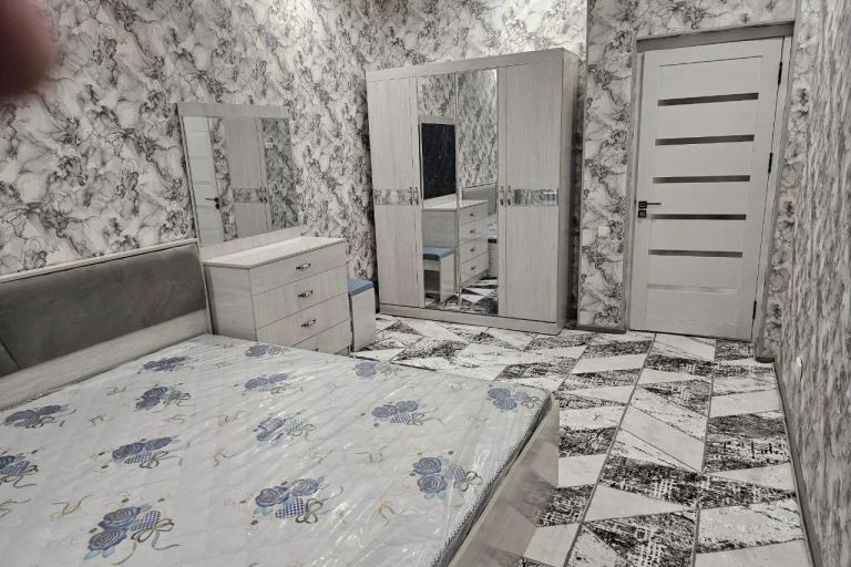 Сотувда 4 хонали квартира, 120 м²