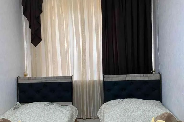 4+-комн. квартира, 84 м², 3/4 этаж