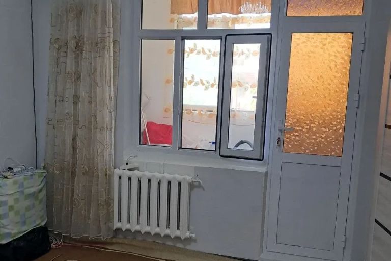 2-комн. квартира, 38 м², 4/4 этаж