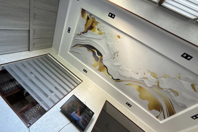 2-комн. квартира, 71 м², 4/4 этаж