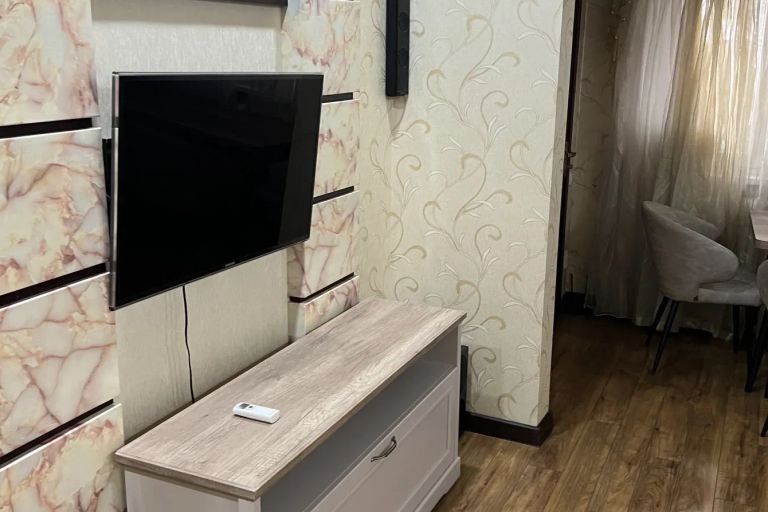 4+-комн. квартира, 91 м², 2/9 этаж