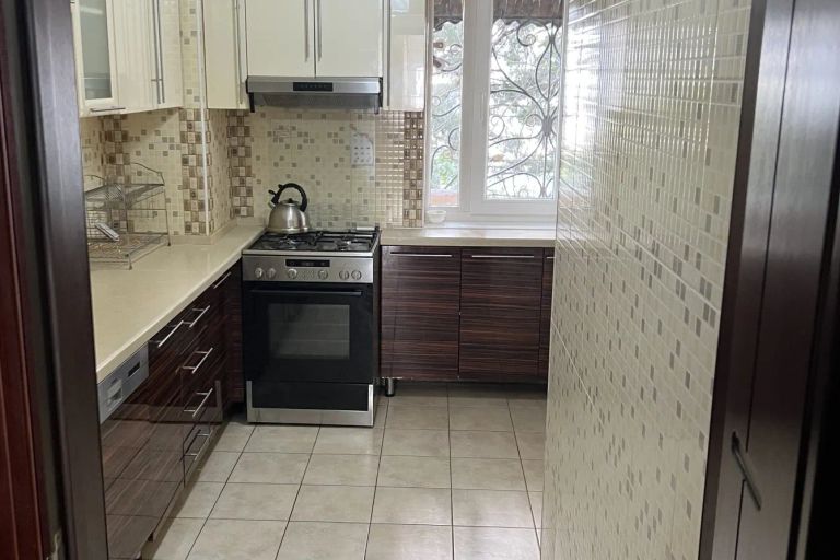 4+-комн. квартира, 91 м², 2/9 этаж