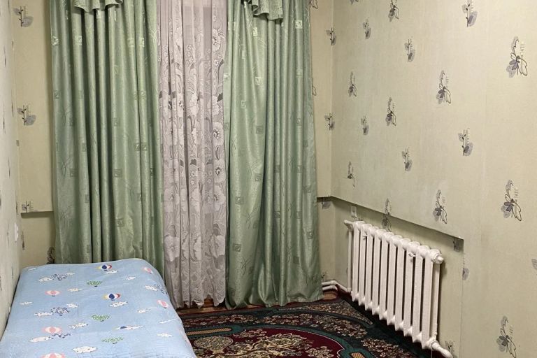 4+-комн. квартира, 81 м², 4/4 этаж