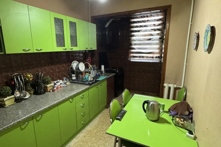 3-комн. квартира, 70 м², 5/9 этаж