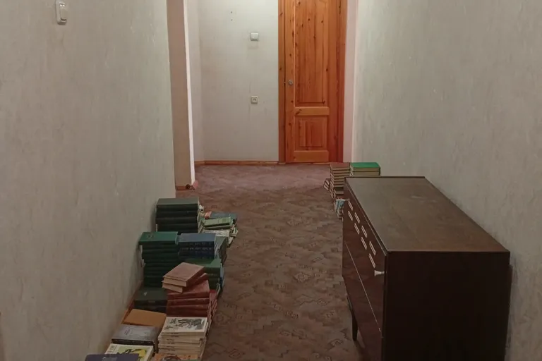 Сотувда 4 хонали квартира, 96 м²