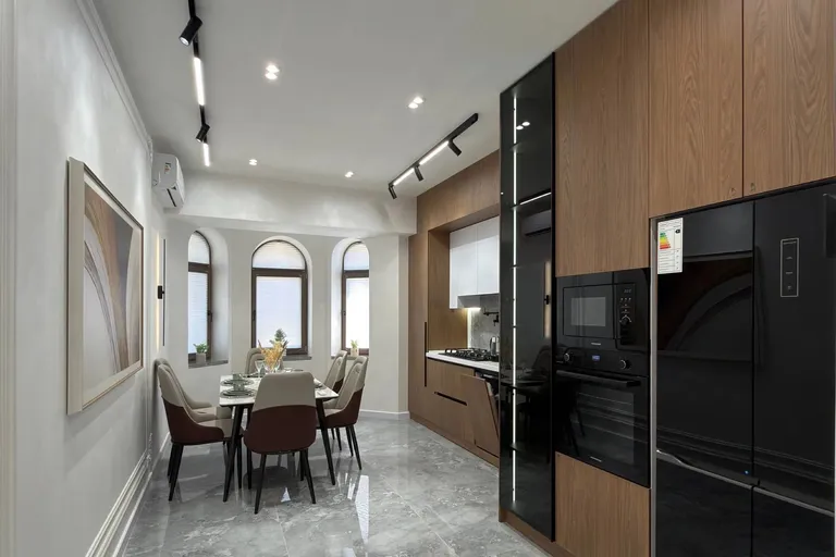 В продаже 4-комн. квартира, 107 м²