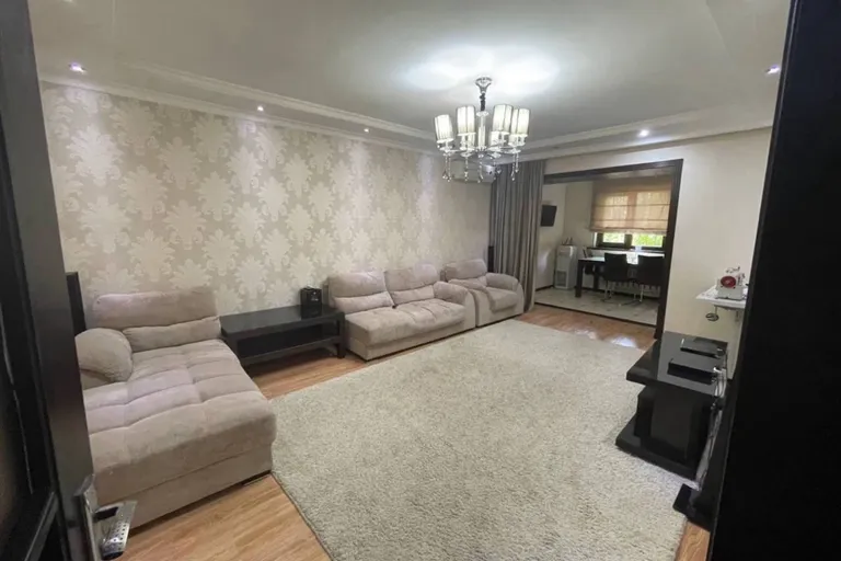 В продаже 3-комн. квартира, 80 м²