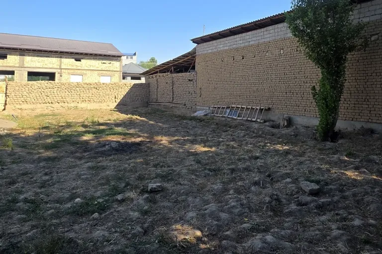 Сотувда ер участкаси, 3 сот.