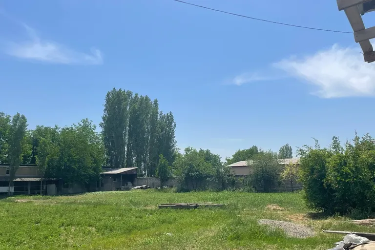 Сотувда ер участкаси, 14 сот.