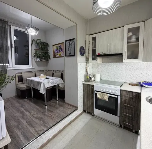 В продаже 2-комн. квартира, 42 м²