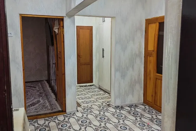 В продаже 4-комн. квартира, 102 м²