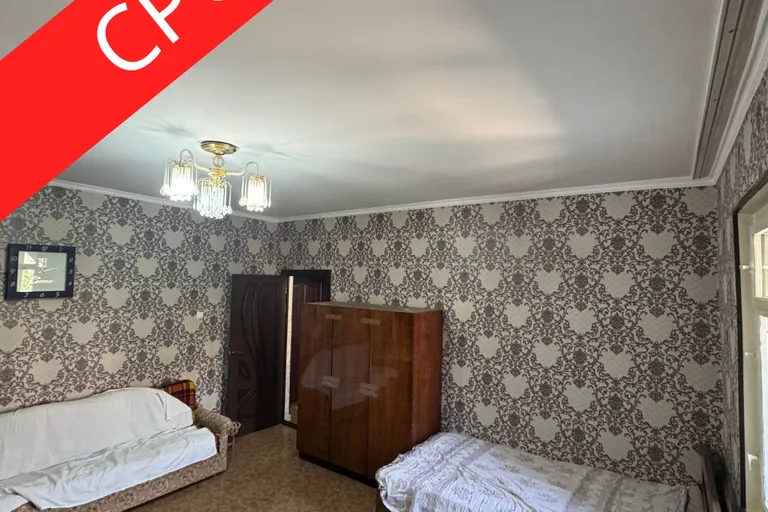 В продаже 1-комн. квартира, 42 м²