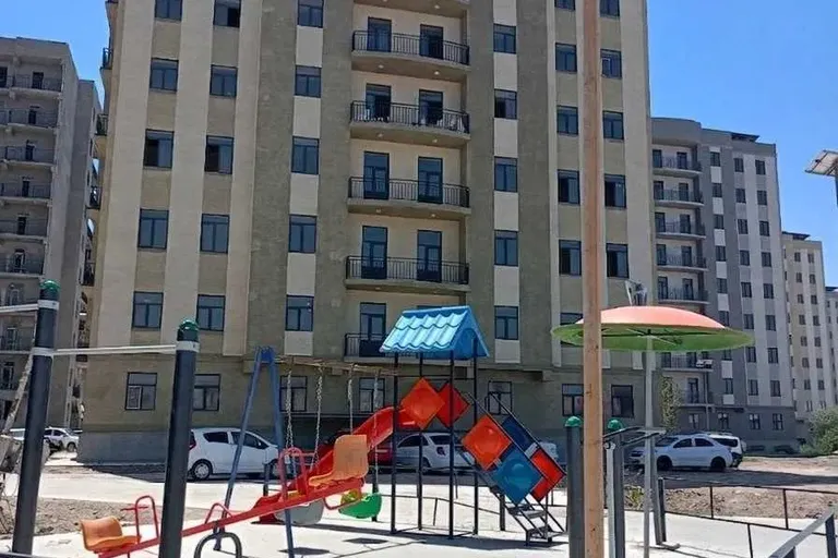 Сотувда 3 хонали квартира, 103.5 м²