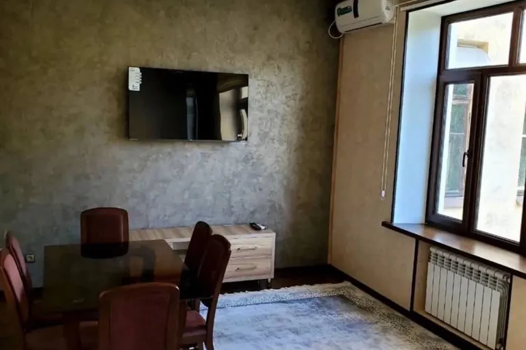 В продаже 2-комн. квартира, 55 м²