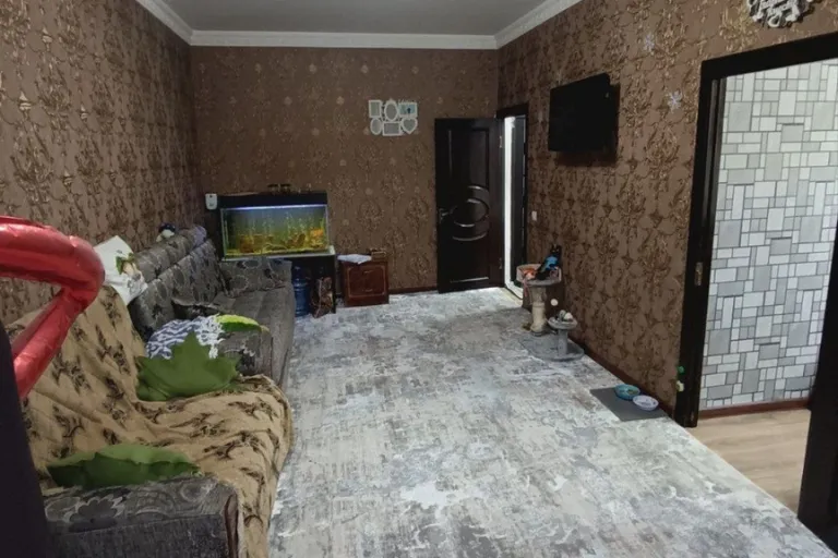 Сотувда 2 хонали квартира, 46 м²