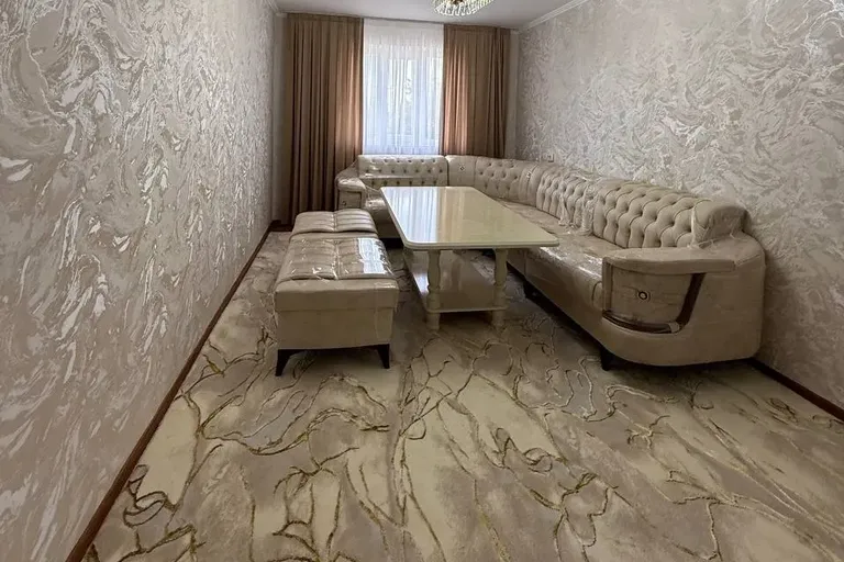 Сотувда 3 хонали квартира, 65 м²