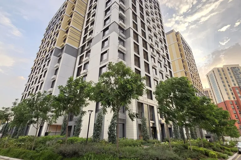 В продаже 2-комн. квартира, 56 м²