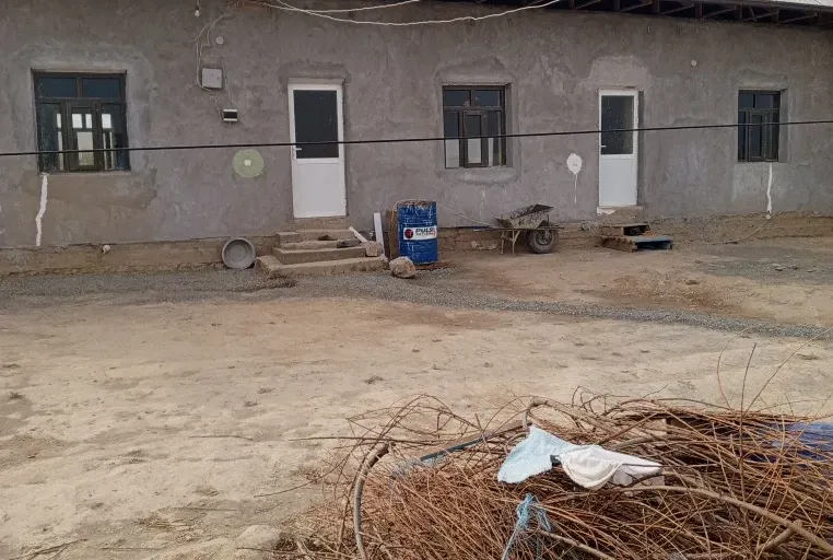 Сотувда уй, 200 м², 1 қаватли, 6 сот.
