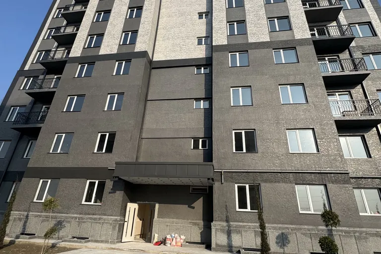 В продаже 2-комн. квартира, 57 м²