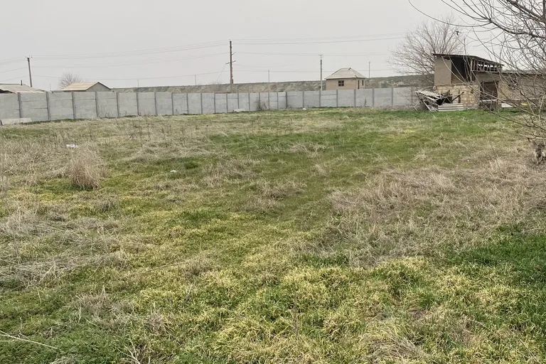 Сотувда ер участкаси, 18 сот.