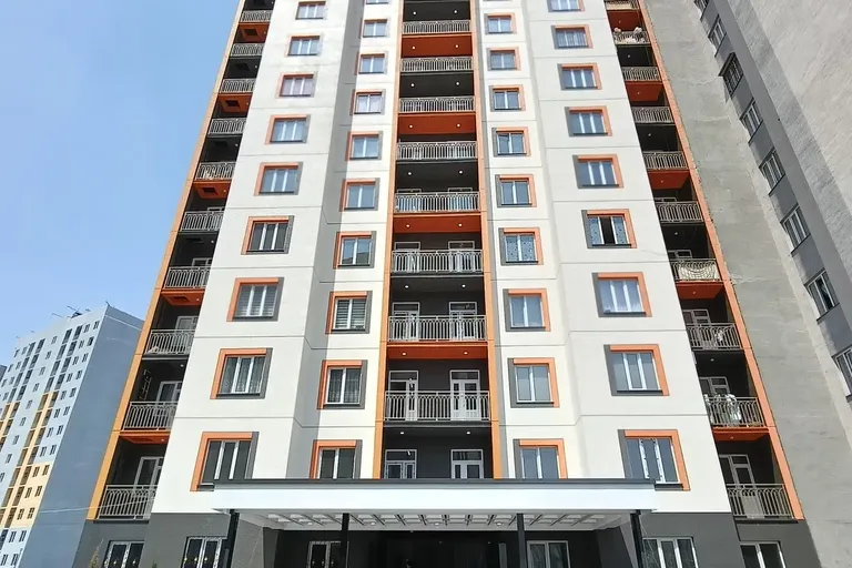 В продаже 3-комн. квартира, 72 м²