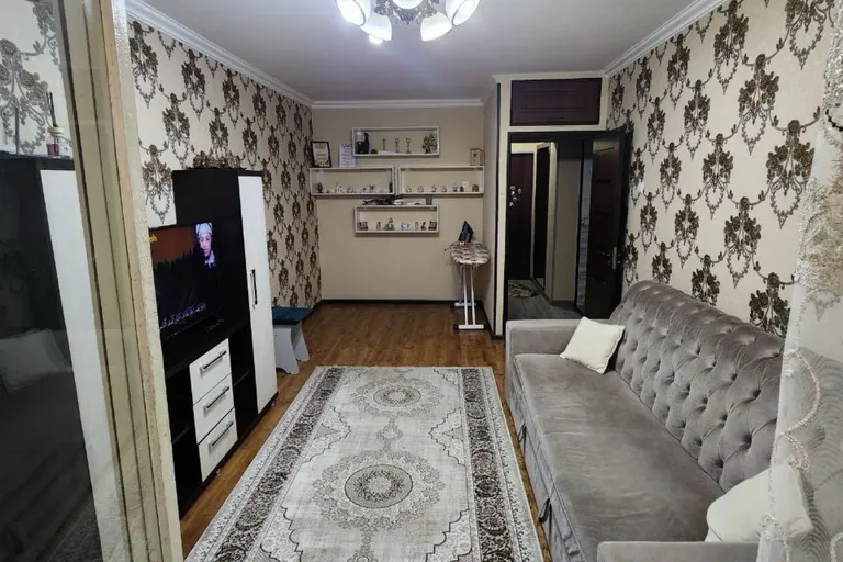 В продаже 3-комн. квартира, 60 м²