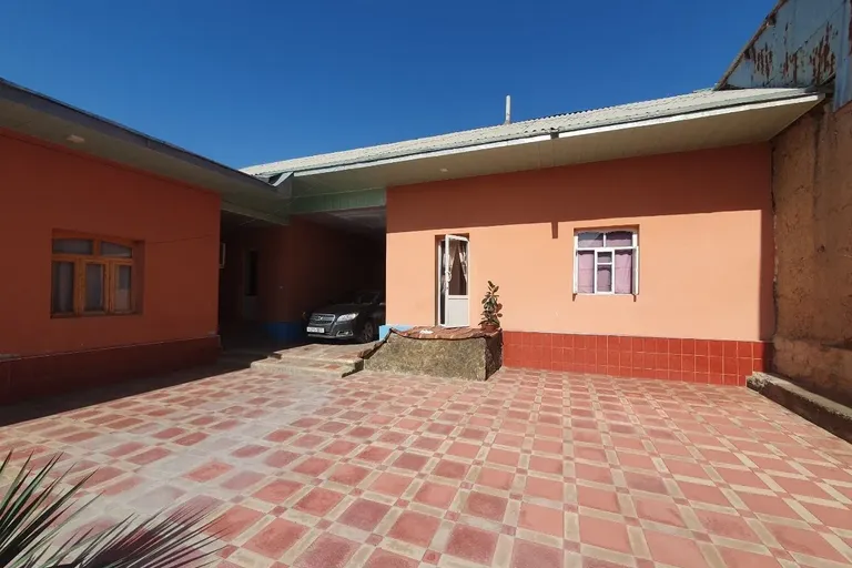 Сотувда уй, 320 м², 1 қаватли, 6 сот.