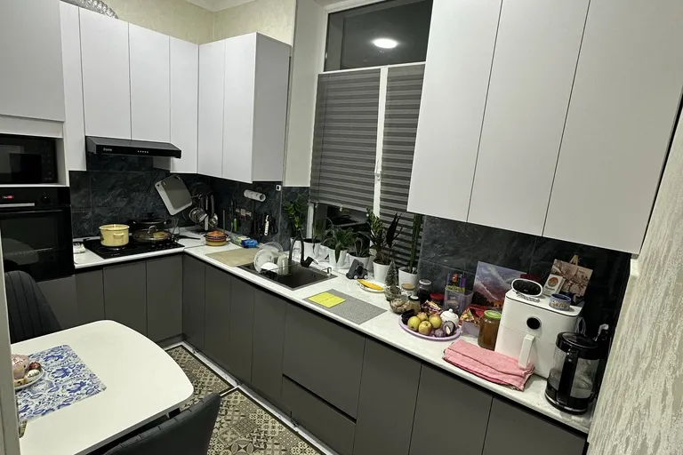 В продаже 2-комн. квартира, 60 м²