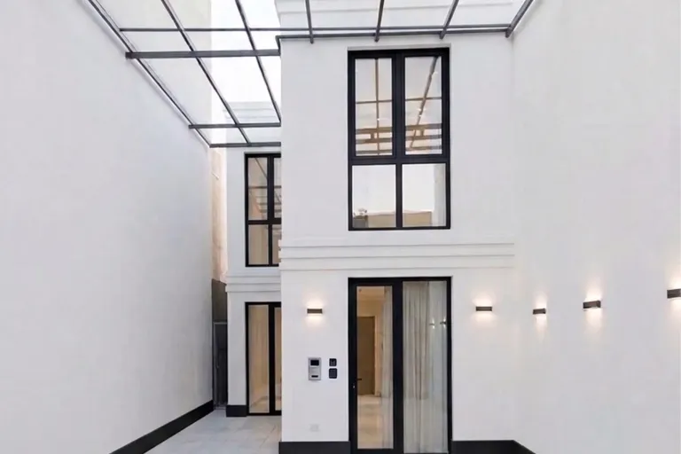В продаже дом, 126 м², 2 этажа, 1 сот.