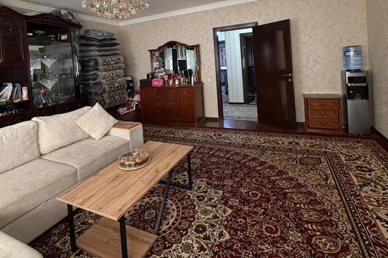 В продаже 2-комн. квартира, 66 м²