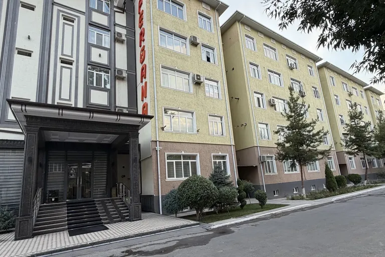 Сотувда 2 хонали квартира, 58 м²