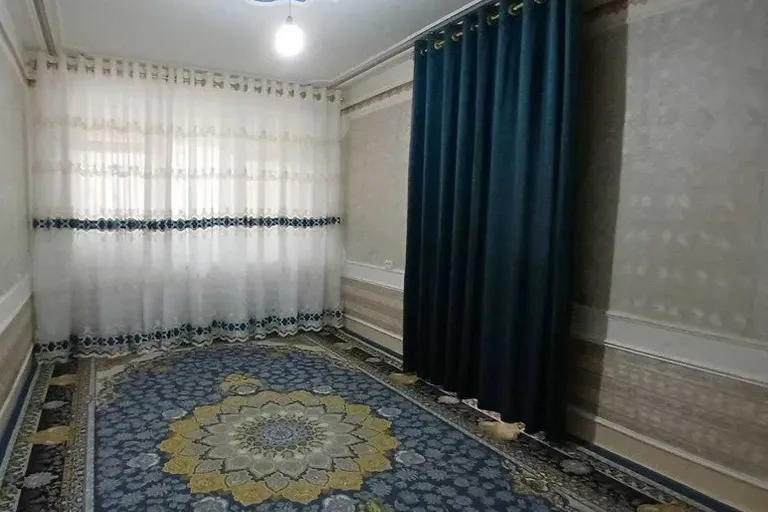 Сотувда 3 хонали квартира, 75 м²